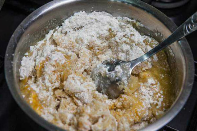 Rychlý-recept-na-nejlepší-těsto-na-sušenky-a-koláče (1)