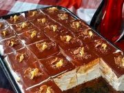 Na dezerty z cukrárny v momentě zapomenete: Vyzkoušejte neskutečně lahodné kostky se šlehačkovým krémem!