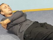 „Hlavní a největší chyba každého, kdo má časté bolesti zad a šíje!“ Zkušený osteopat nám dal recept, který uzdravuje…