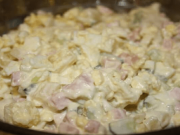Recept na oblíbený salát Oliver: S tímto salátem můžete hřešit i během diety! Připravíte si ho takto